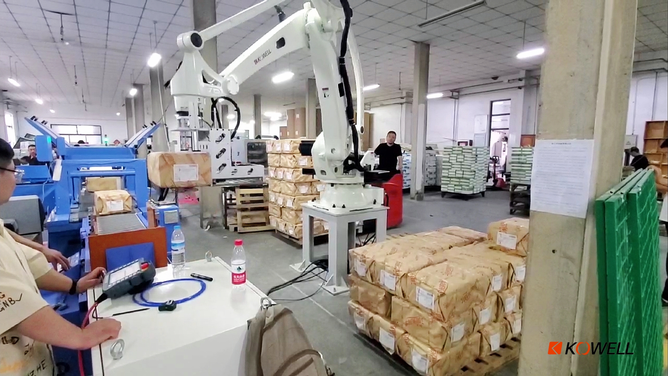 科為碼垛機械手自動化碼垛設備機械臂機器人 科為碼垛機械手自動化碼垛設備機械臂機器人